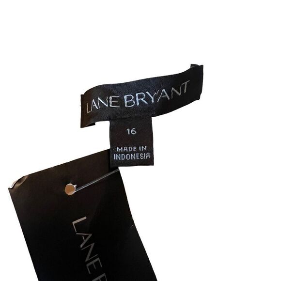 NWT! Lane Bryant v neck patterned maxi dress - Picture 4 of 15